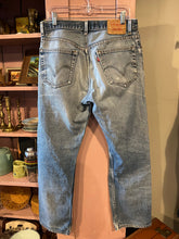 Load image into Gallery viewer, 01 - Vintage Levi’s Y2K - 2003 - 34/32