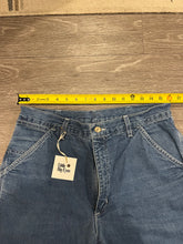 Load image into Gallery viewer, Flannel Lined Carhartt Carpenter Jeans