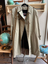 Load image into Gallery viewer, Vintage Beige Trench Raincoat