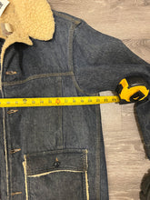 Load image into Gallery viewer, Vintage 1986 Denim Sherpa Lined Carhartt Work Jacket/Coat