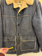Load image into Gallery viewer, Vintage 1986 Denim Sherpa Lined Carhartt Work Jacket/Coat