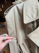 Load image into Gallery viewer, Vintage Tan Trench with Belt