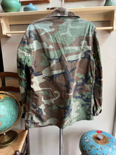 Load image into Gallery viewer, Vintage Surplus Camo Military Jacket - USMC