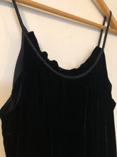 Load image into Gallery viewer, Diane Von Furstenberg Velvet Flapper Dress